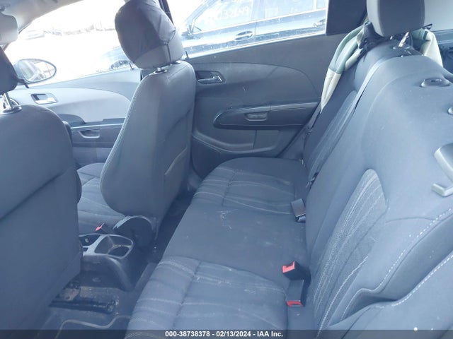 Chevrolet Sonic Lt Auto 2016 1G1JC6SGXG4115242 Image 8