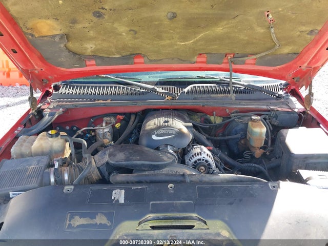 2002 CHEVROLET SILVERADO 1500 LS VIN: 2GCEC19T821100774