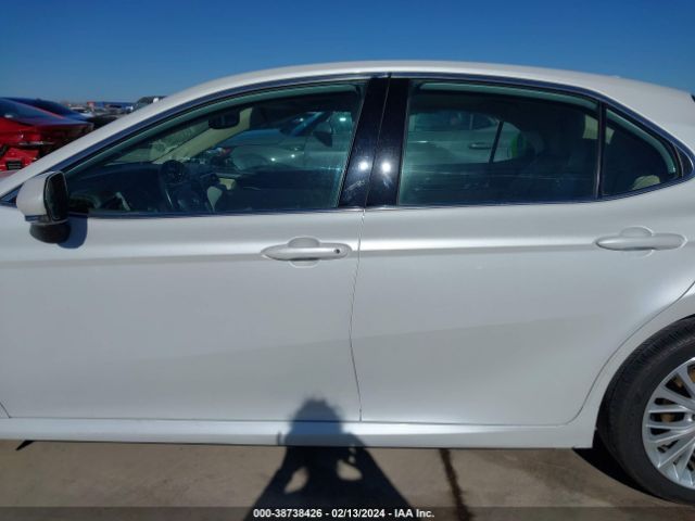 4T1F31AK4LU009669 Toyota Camry Xle Hybrid