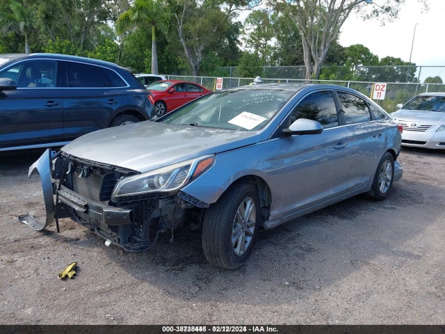Hyundai SONATA SE 2015 5NPE24AF4FH162199 Image 2