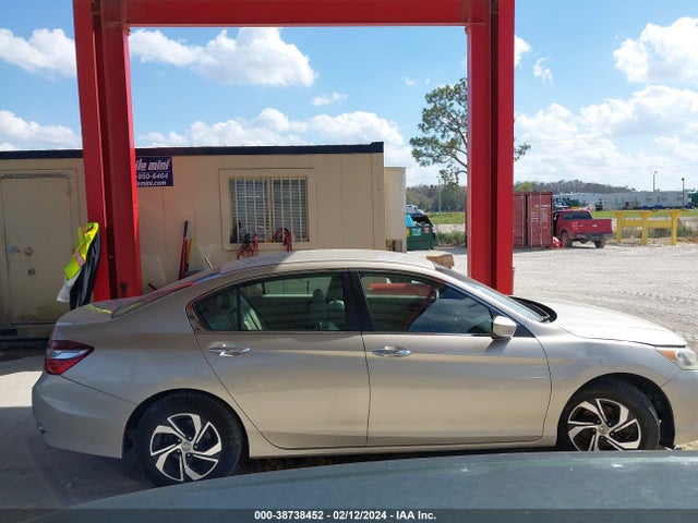 Honda ACCORD LX 2016 1HGCR2F37GA157398 Image 13