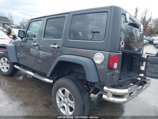 1C4BJWDG1JL818997 Jeep Wrangler Jk Unlimited Sport S 4x4
