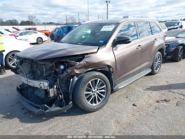 Toyota Highlander Xle 2019 5TDKZRFH5KS333746 Image 2