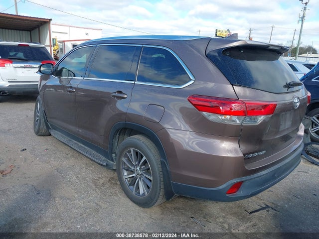 Toyota Highlander Xle 2019 5TDKZRFH5KS333746 Image 3