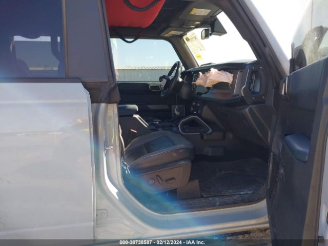 1FMDE5BH4NLB08237 Ford Bronco Outer Banks