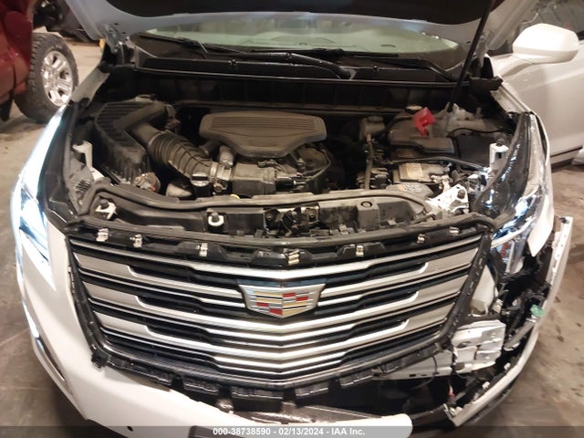 1GYKNCRS6KZ105232 Cadillac XT5 LUXURY