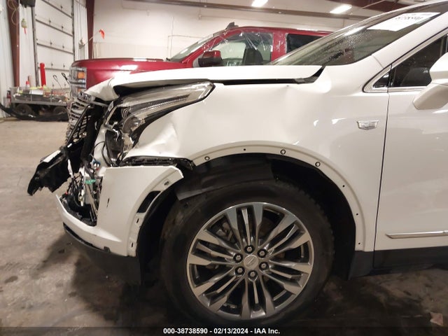1GYKNCRS6KZ105232 Cadillac XT5 LUXURY