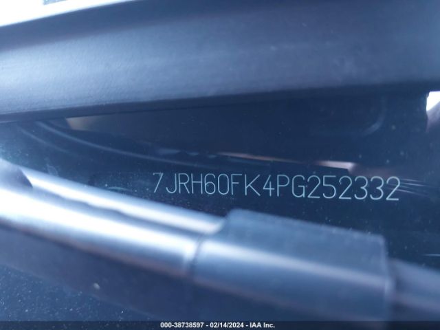 2023 VOLVO S60 RECHARGE PLUG-IN HYBRID 7JRH60FK4PG252332 Photo 8