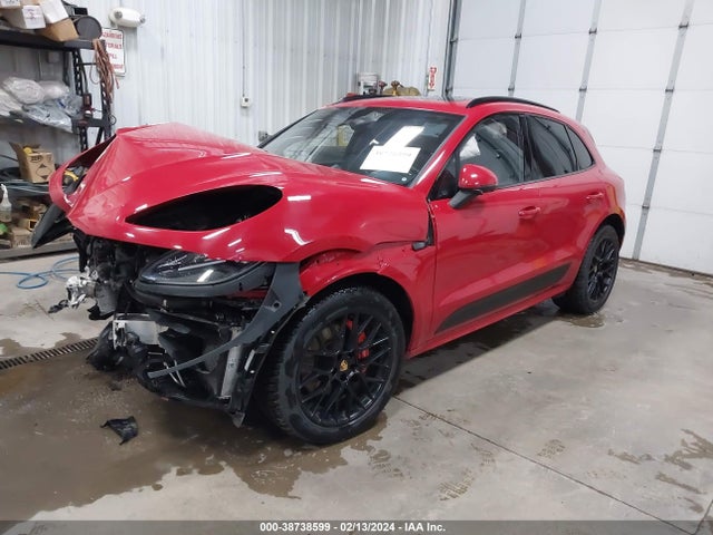 2020 PORSCHE MACAN WP1AG2A55LLB55246 Photo 1