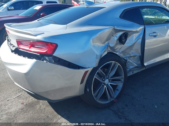 Chevrolet Camaro 1lt 2017 1G1FB1RX5H0143105 Image 6