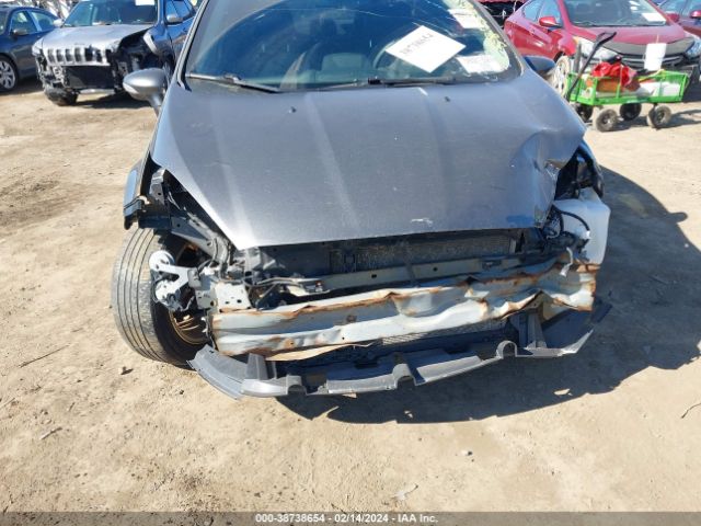 3FADP4CJXFM209072 Ford Fiesta Titanium
