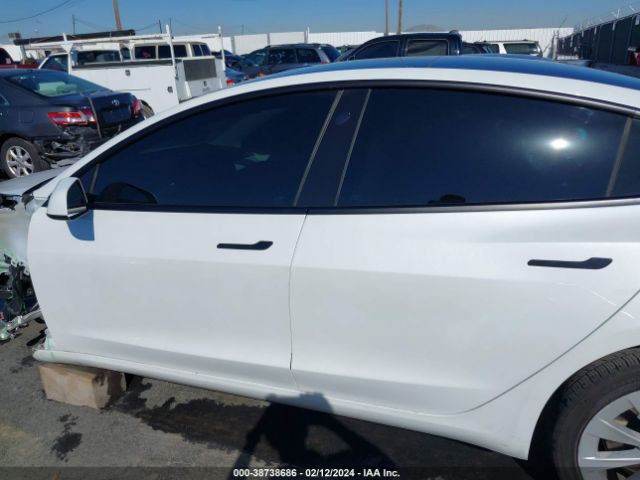 5YJ3E1EA1MF978102 Tesla Model 3 Standard Range Plus Rear-wheel Drive