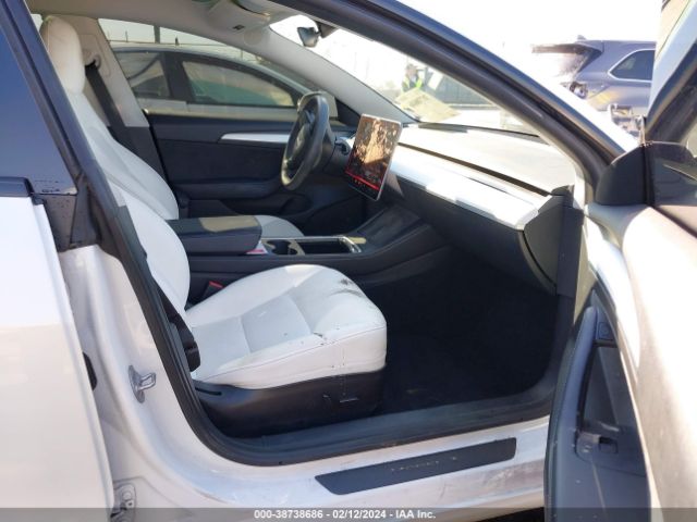 5YJ3E1EA1MF978102 Tesla Model 3 Standard Range Plus Rear-wheel Drive