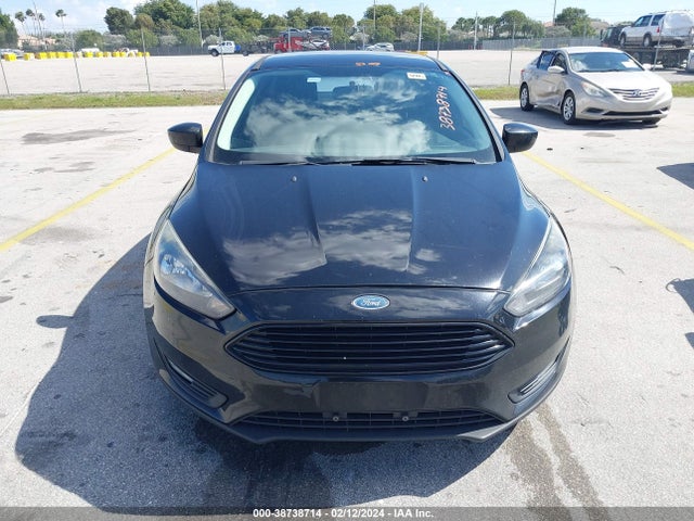 2018 FORD FOCUS SE VIN: 1FADP3F25JL227309