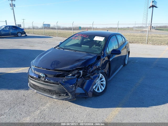 Toyota COROLLA LE 2024 5YFB4MDE0RP114979 Image 2