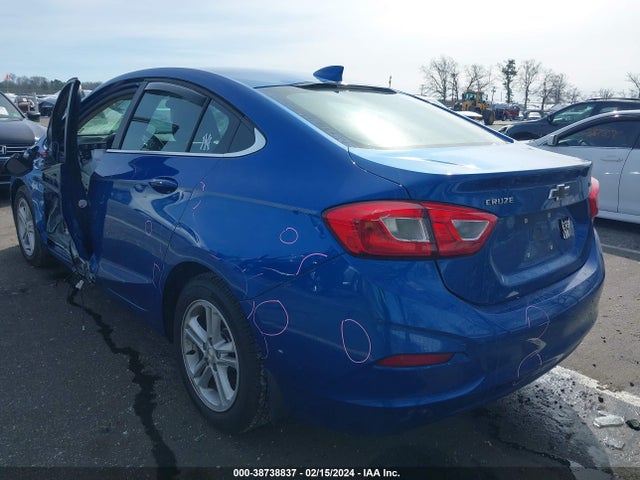 Chevrolet Cruze Lt Auto 2018 1G1BE5SM6J7217478 Image 3