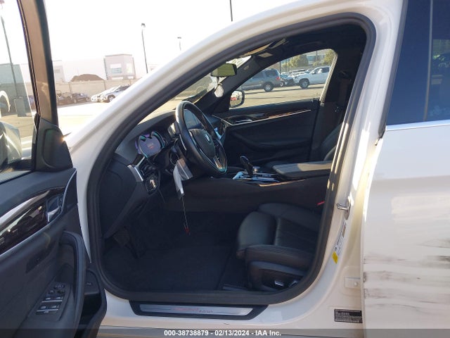 BMW 530I 2019 WBAJA5C58KBX86785 Image 5