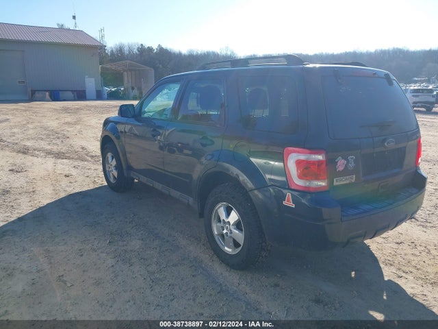 2011 FORD ESCAPE XLT VIN: 1FMCU9D72BKB92425