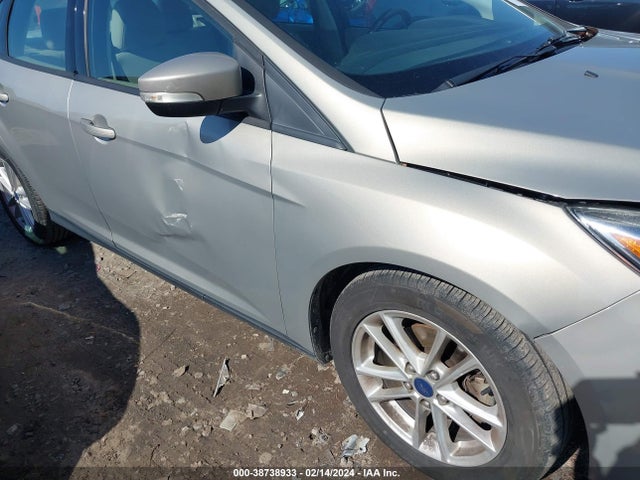 Ford FOCUS SE 2016 1FADP3F22GL355645 Image 12