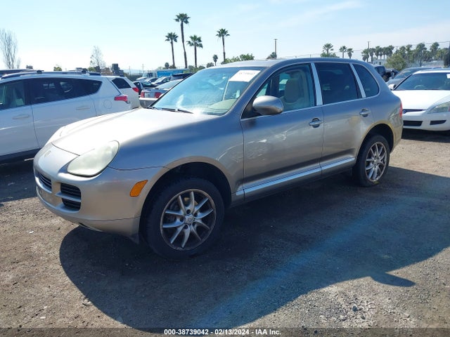 2005 PORSCHE CAYENNE WP1AA29P85LA21275 Photo 1