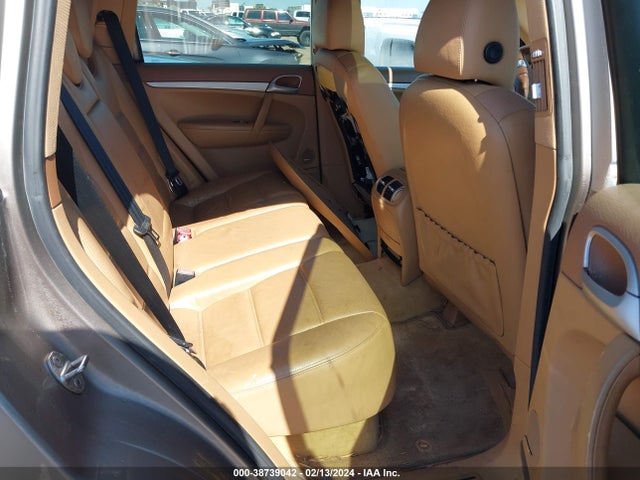 2005 PORSCHE CAYENNE WP1AA29P85LA21275 Photo 7