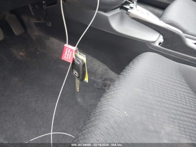 19XFB2F52EE001569 Honda Civic Lx