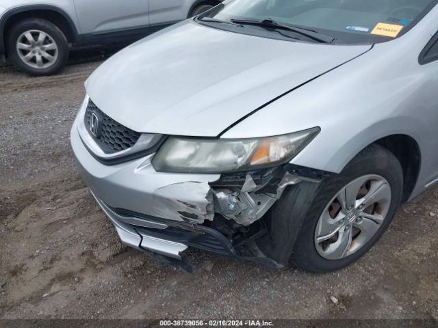19XFB2F52EE001569 Honda Civic Lx