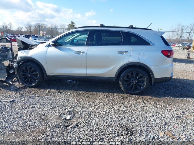KIA Sorento 3.3l S 2019 5XYPGDA56KG584557 Image 14
