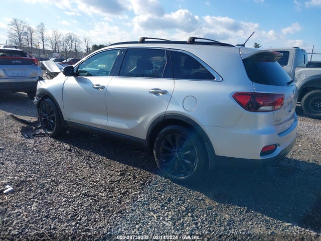 KIA Sorento 3.3l S 2019 5XYPGDA56KG584557 Image 3