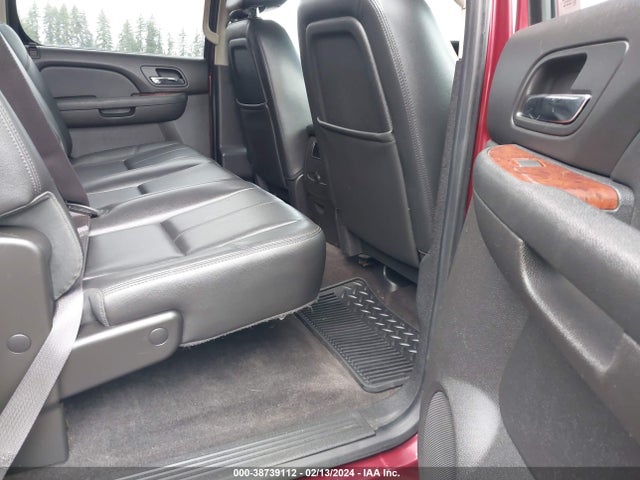 2013 GMC SIERRA 2500HD SLT VIN: 1GT121C89DF246067