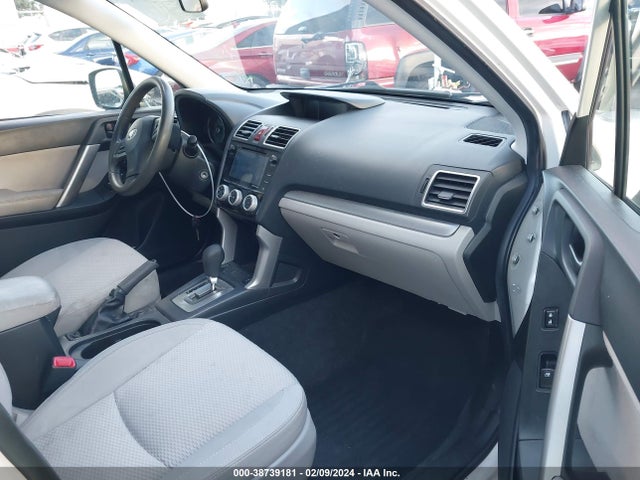 Subaru Forester 2.5i Premium 2016 JF2SJAFC8GH486535 Image 5