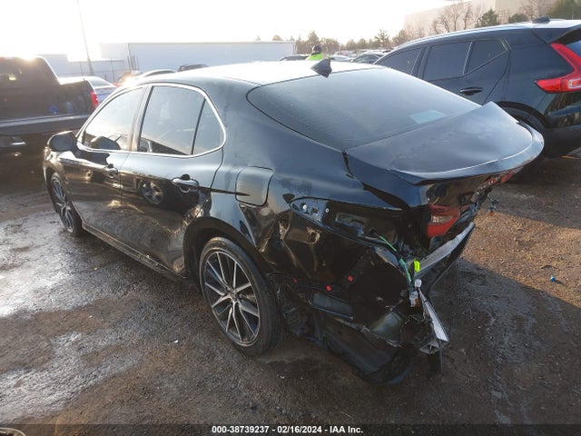 Toyota CAMRY LE 2022 4T1C11AK1NU695178 Image 3