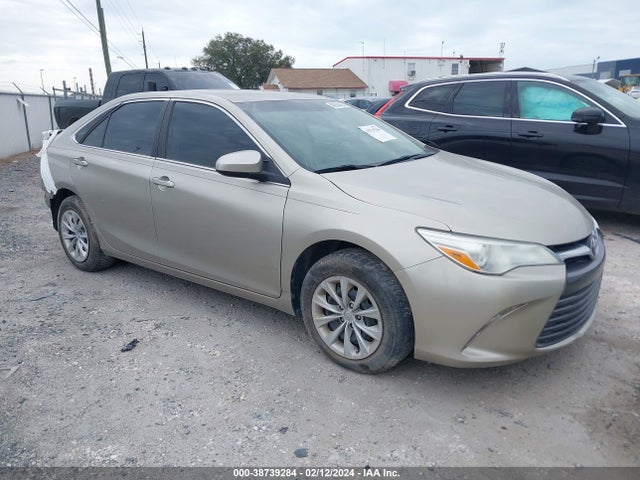 Toyota CAMRY LE 2015 4T4BF1FK6FR492977 main image