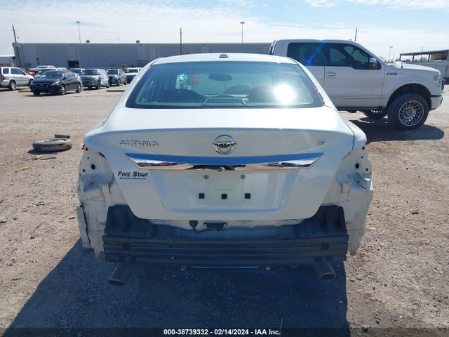 Nissan Altima 2.5 S 2015 1N4AL3AP4FC280916 Image 17