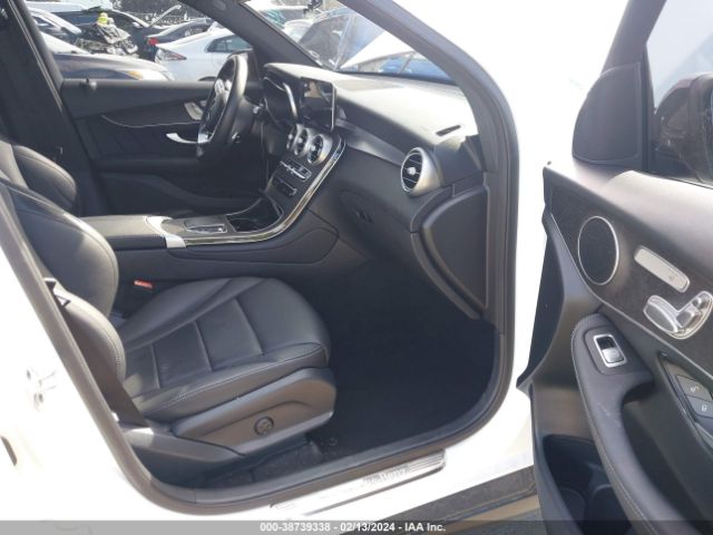 W1N0G8DB4NG081968 Mercedes-Benz Glc 300 Suv