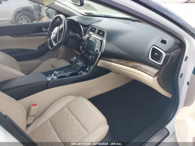 1N4AA6AP2GC398357 Nissan Maxima 3.5 Platinum
