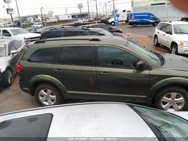 2018 DODGE JOURNEY SE AWD VIN: 3C4PDDAG0JT523268