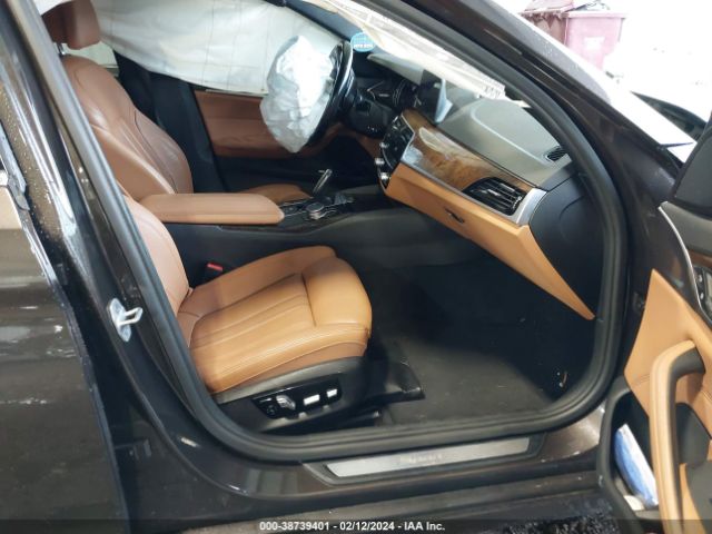 WBAJA5C38HG894060 BMW 530I