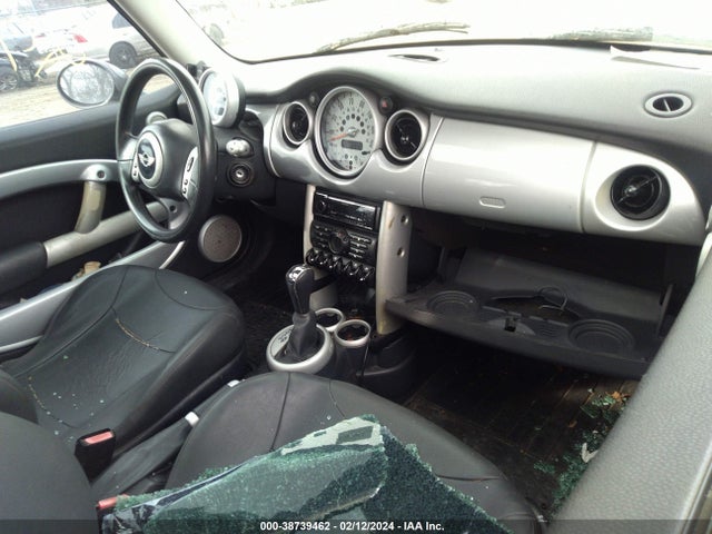 2002 MINI COOPER WMWRC33462TE12150 Photo 4