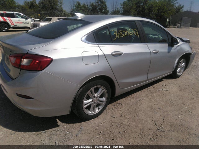 Chevrolet Cruze Lt Auto 2018 1G1BE5SM1J7200877 Image 4