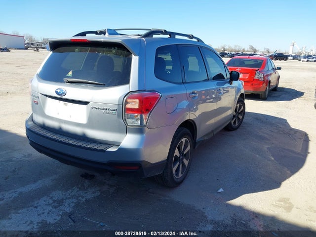 Subaru Forester 2.5i Premium 2017 JF2SJAEC6HH487122 Image 4