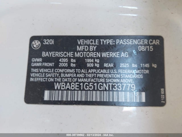 BMW 320i 2016 WBA8E1G51GNT33779 Image 9