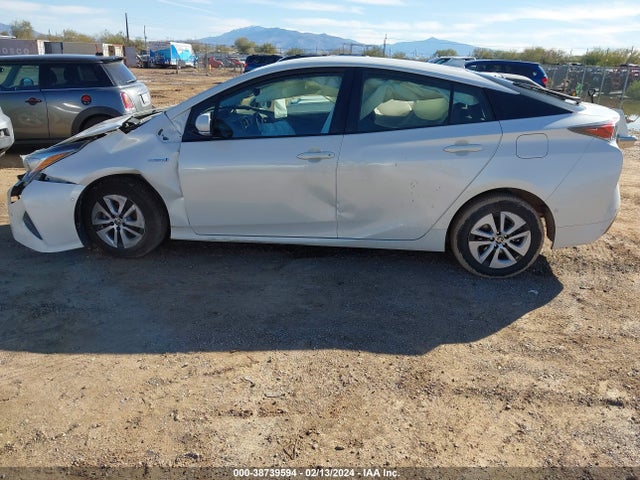 Toyota PRIUS 2018 JTDKBRFU9J3063339 Image 13