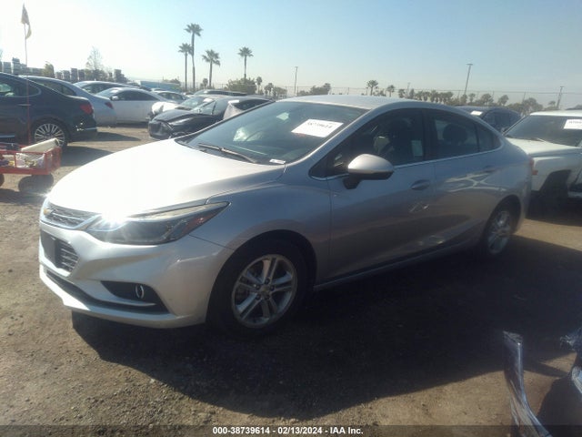 Chevrolet Cruze Lt Auto 2017 1G1BE5SM5H7264012 Image 2