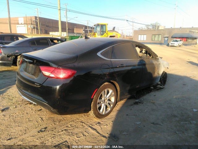 Chrysler 200 Limited Platinum 2016 1C3CCCABXGN178425 Image 4