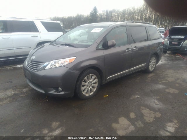 2015 TOYOTA SIENNA XLE 7 PASSENGER VIN: 5TDDK3DCXFS098008