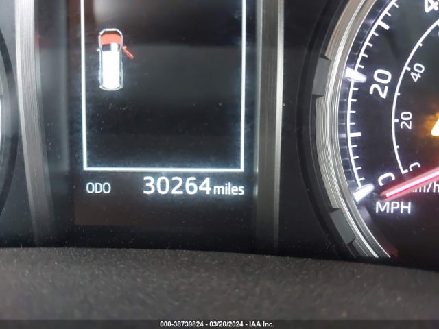 Toyota 4runner Limited 2022 JTEDU5JR7N5257808 Image 15