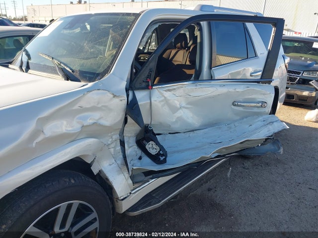 Toyota 4runner Limited 2022 JTEDU5JR7N5257808 Image 6