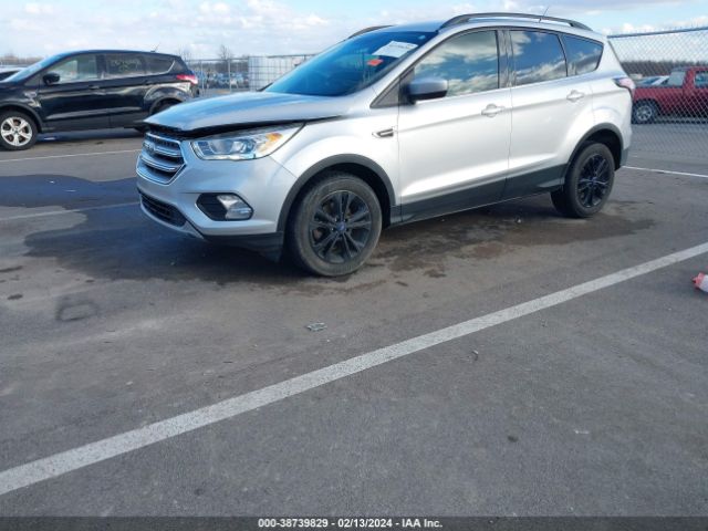1FMCU0GD6HUE69717 Ford ESCAPE SE