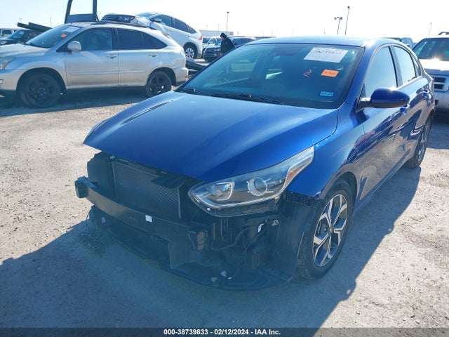KIA Forte Lxs 2021 3KPF24AD1ME353986 Image 2